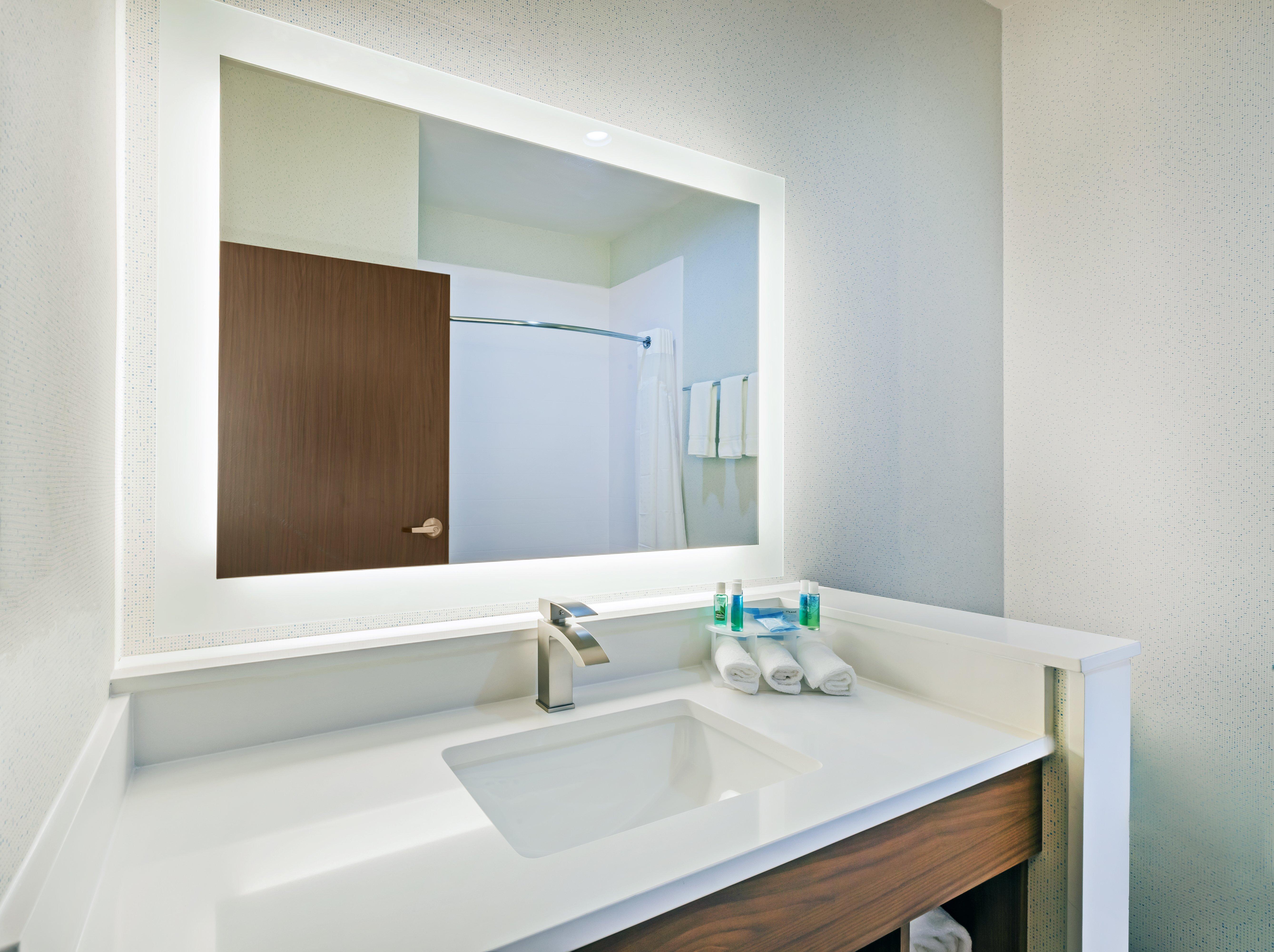 Holiday Inn Express & Suites - Coffeyville By Ihg Екстериор снимка