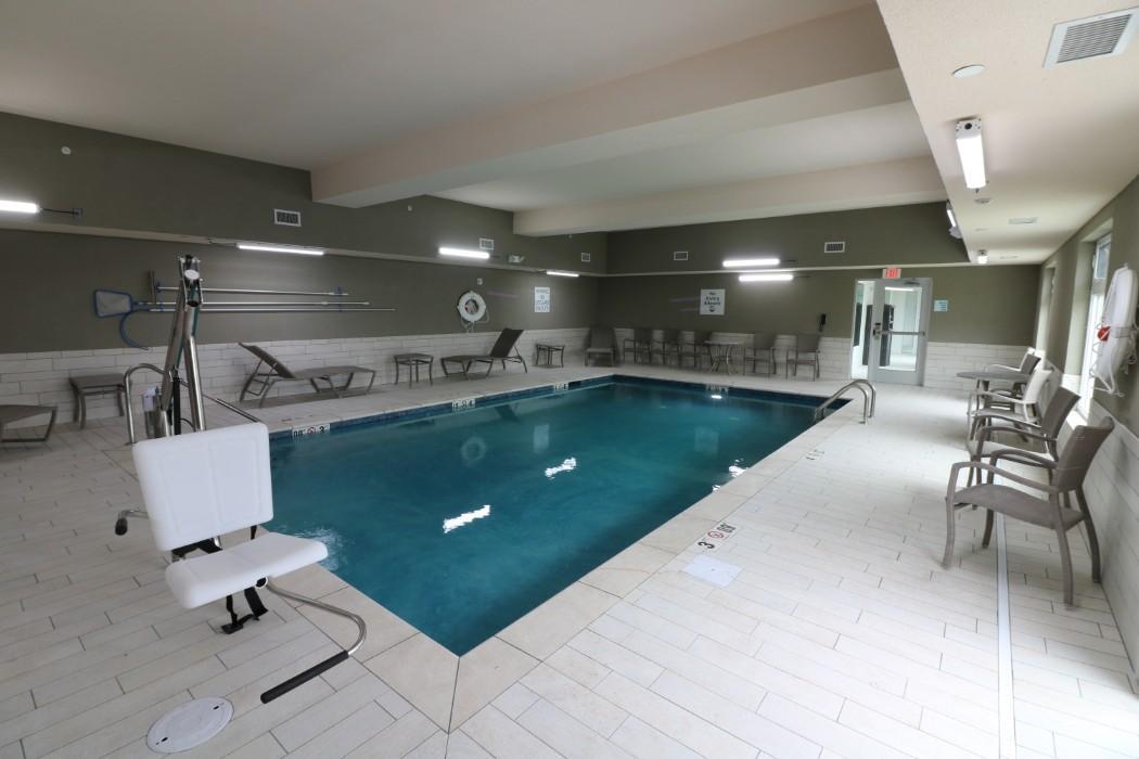 Holiday Inn Express & Suites - Coffeyville By Ihg Екстериор снимка