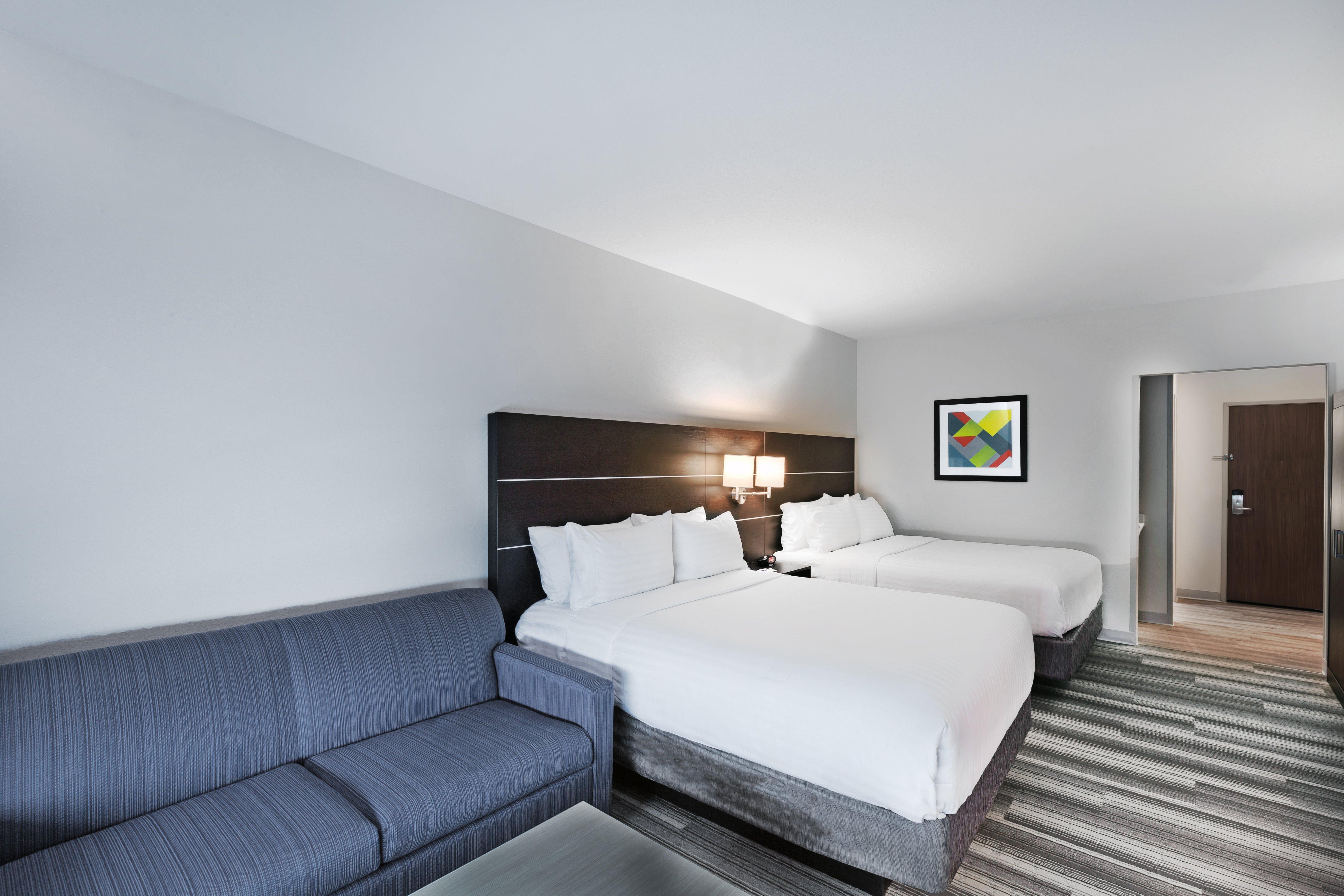 Holiday Inn Express & Suites - Coffeyville By Ihg Екстериор снимка