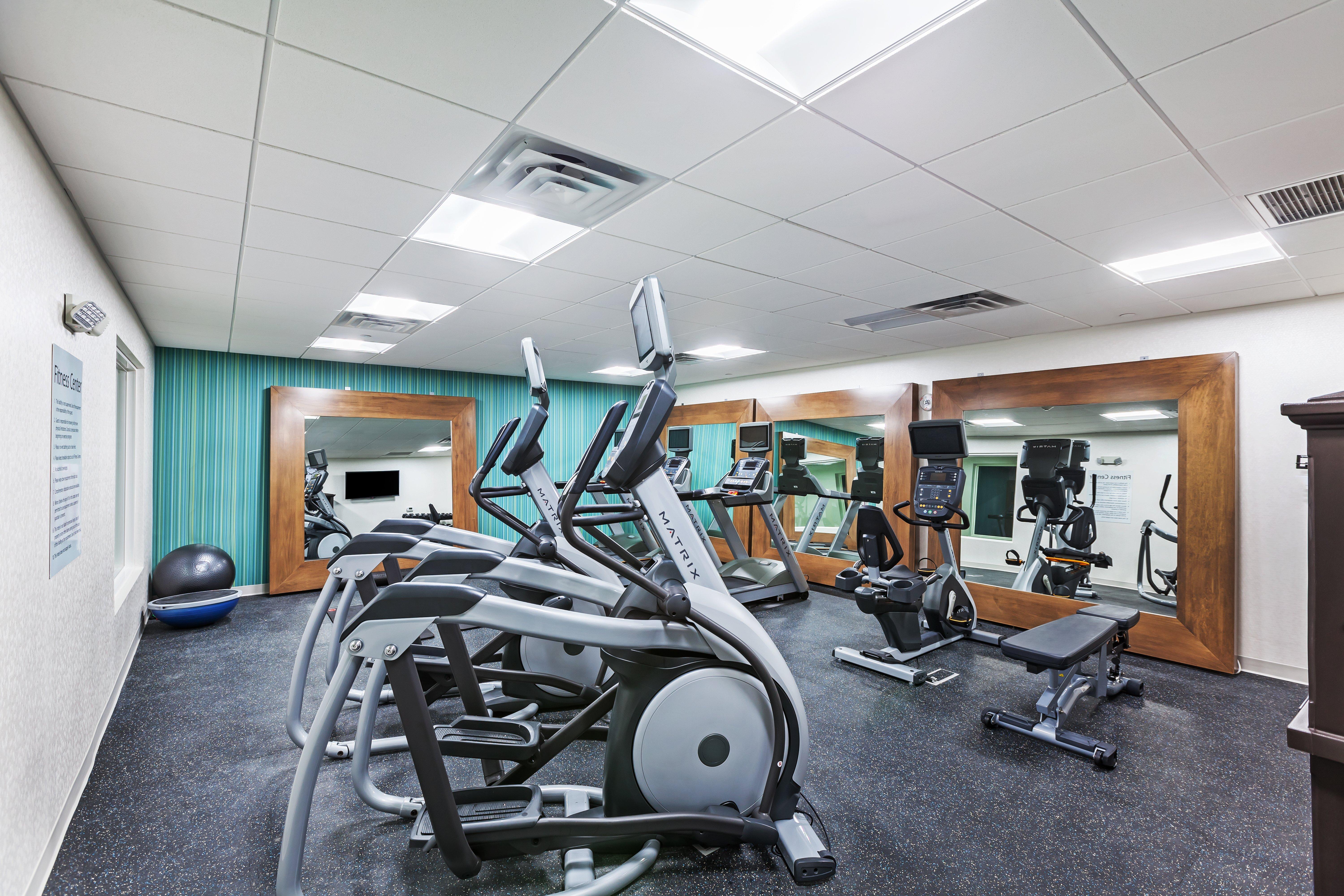 Holiday Inn Express & Suites - Coffeyville By Ihg Екстериор снимка