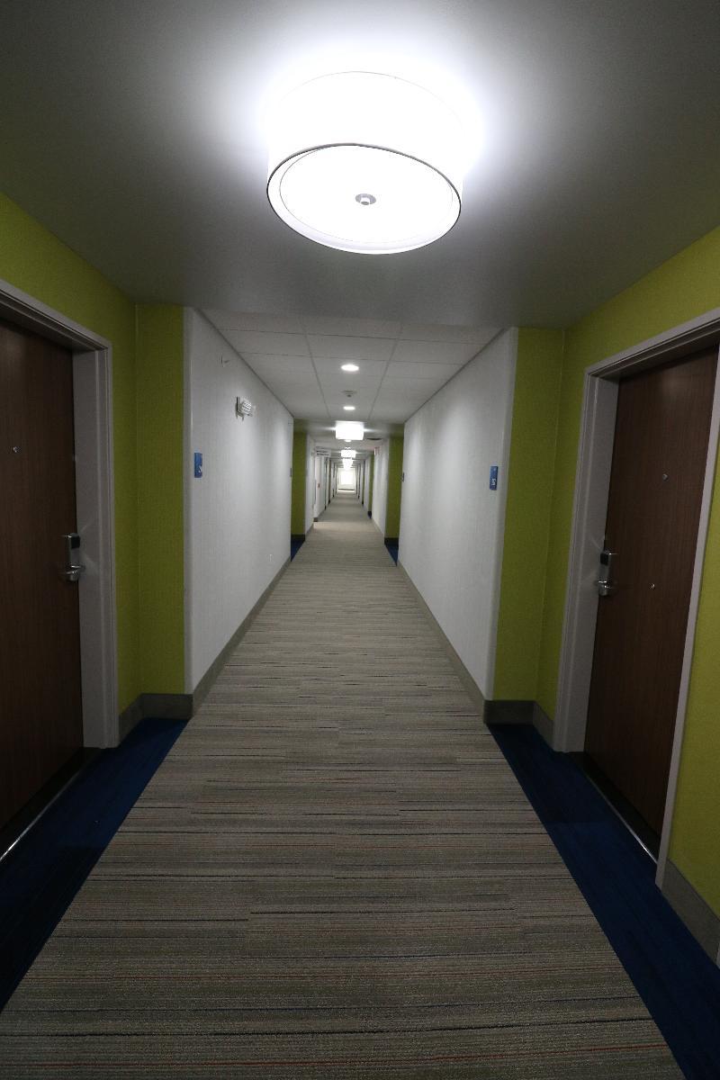 Holiday Inn Express & Suites - Coffeyville By Ihg Екстериор снимка